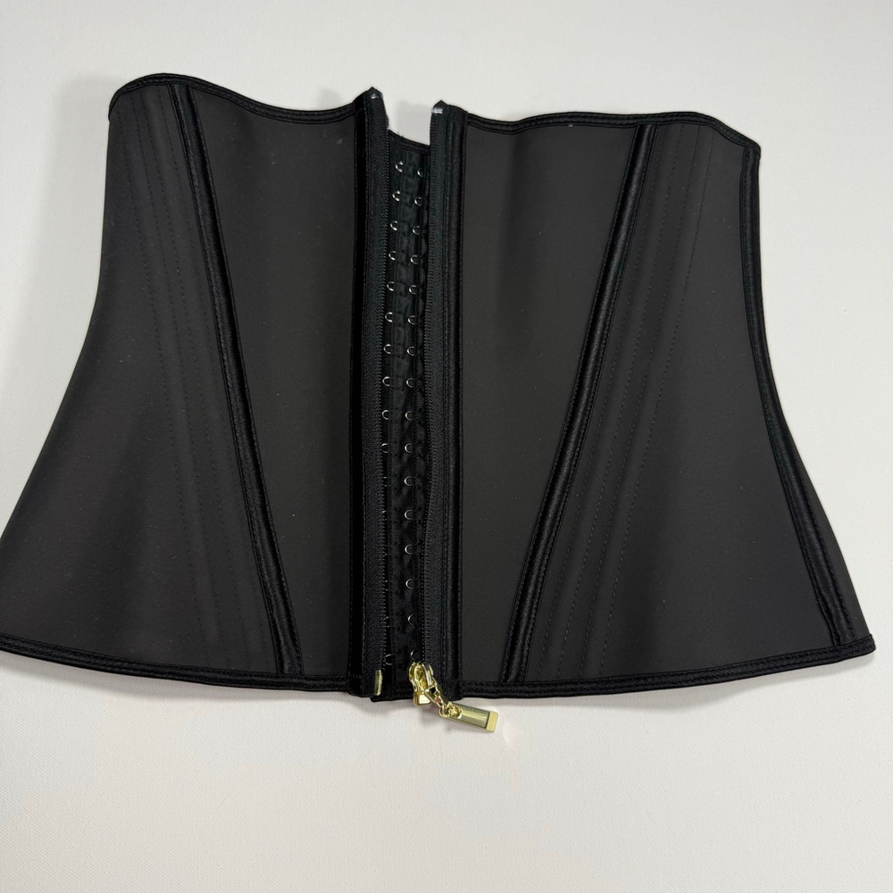 Women's Unbranded Black Shapewear M with Gold Zipper